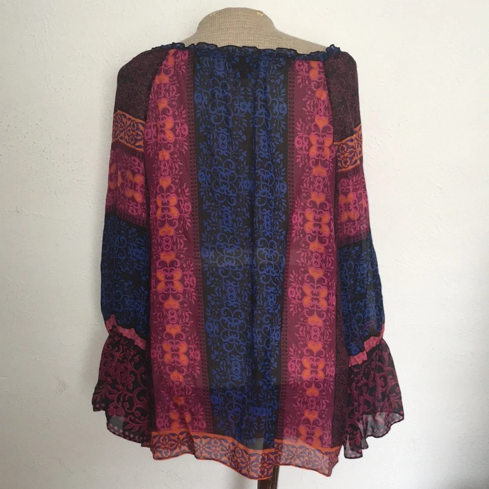 VTG Y2k BOB HALE 100% Silk Printed Sheer blouse Sz M - Picture 4 of 7